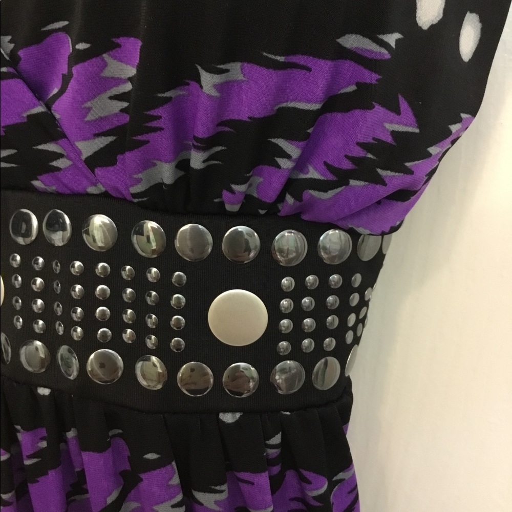 Dress - Picture 4 of 5
